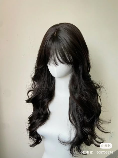 Pretty Hair Cuts, Hair Doctor, Hair Style Korea, Hair Inspiration Long, Hair Streaks, Hairstyles For Layered Hair, Hair Stylies, Haircuts For Medium Hair, Haircuts Straight Hair