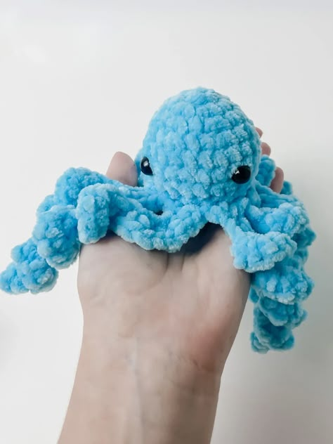 Crochet No Sew Octopus Free Pattern, Crochet Octopus Plushie Free Pattern, Amigurumi Ocean Animals Free Pattern, Jumbo Octopus Crochet, Crochet Plush Octopus Free Pattern, Crochet Octopus Free Pattern No Sew, Crochet Small Octopus, Octopus Pattern Crochet, Small Octopus Crochet Pattern