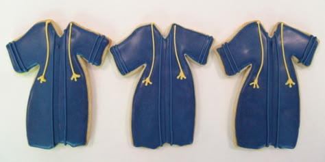 Graduation gown cookies Grad Gown Cookies, Graduation Gown Cookies Decorated, Graduation Gown Cookies, Grad Cookies, Graduation Gown And Cap, Grad 2023, Decorative Cookies, Decorate Cookies, Graduation Cap And Gown