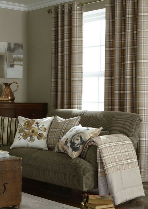 Scottish Themed Living Room, Tartan Living Room, Scottish Interior Design, Scottish Living Room, English Cottage Living Room, Tartan Curtains, Tartan Decor, Scottish Interiors, Scottish Decor