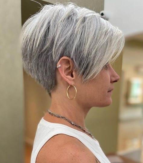 Undercut Gray Pixie with Platinum Top Short Salt And Pepper Hair, Short Gray Hairstyles, Gray Pixie, Grey Hair And Glasses, Gray Hair Styles, Gray Hairstyles, Pompadour Style, Gray Hair Pixie Cuts, Salt And Pepper Hair