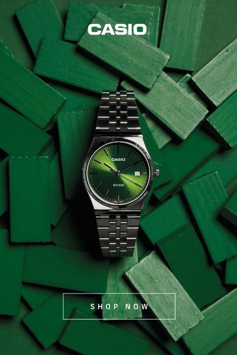 Discover the striking combination of sophistication and contemporary design with our silver watch featuring a green dial. Perfect for both casual and formal occasions, this unique timepiece adds a pop of color to your ensemble while maintaining a sleek and elegant look. Pin now to explore our collection of silver watches with green dials and find the perfect accessory to elevate your style! Aesthetic Watch, Silver Watches, Casio Classic, Casio Vintage, Casio Watches, Green Watch, Vintage Timepiece, Watch Trends, Retro Watches