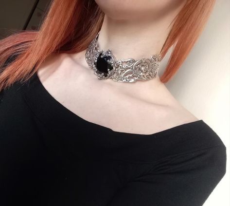 Black Rose Ring, Victorian Gothic Jewelry, Winter Court, Metal Choker Necklace, Gothic Choker, Victorian Necklace, Gothic Chokers, Metal Choker, Swarovski Ring