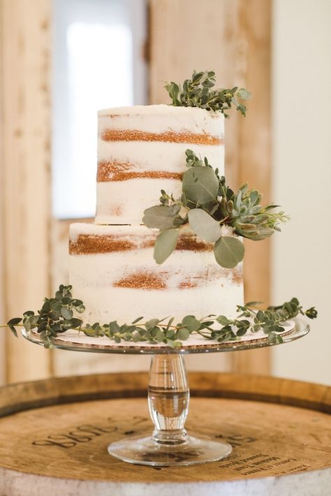 Naked Cake with Eucalyptus | Krystal Kast Photography on @loveincmag via @aislesociety Wooden Farm Table, Ghost Chairs, Natural Aesthetic, Fiesta Baby Shower, White Wedding Cake, Wedding Cake Inspiration, Lush Greenery, Farm Table