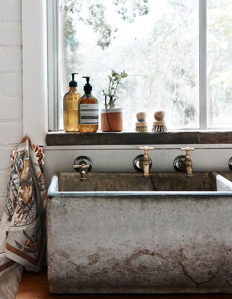 Alape Bucket Sink, Bucket Sink, Bathroom Grey, Rustic Sink, Vintage Sink, Vibeke Design, Sandberg Wallpaper, Rustic Modern Kitchen, Concrete Sink