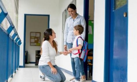 Ten Strategies for Supporting Immigrant Students and Families | Colorín Colorado School Outfits Ideas, Early Childhood Program, P2p Lending, Individual Education Plan, Bump Ahead, Early Childhood Centre, Parent Teacher Conferences, Teacher Conferences, Kids Talking