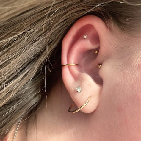 Conch, daith, & shen men ear piercings! Shen Men Ear Piercing, Shen Men Piercing, Constellation Piercing, Ear Aesthetic, Men Piercing, Constellation Piercings, Ear Peircings, Men's Piercings, Piercing Conch