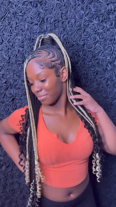 Braided Scalp Ponytail, Lemonade Braids Middle Part, Scap Braids For Black Women, Lemonade Braids Curly Ends, Fulani Braids With Blonde Highlights, Hairstyles Cornrows Braids, Braiding Hairstyles For Black Women 2023, Peak A Boo Fulani Braids, Straight Back Feed In Braids With Color