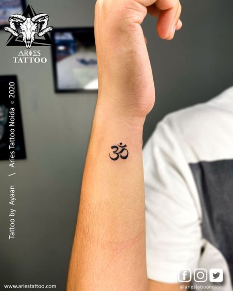 Mother Love Tattoo, Maddy Tattoo, Aum Tattoo, Trishul Tattoo Designs, Om Tattoo Design, Tattoo Design For Hand, Panda Tattoo, Shiva Tattoo Design, Om Tattoo