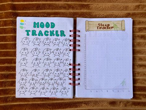 #stardewvalley #bulletjournal #bujo #bujoideas #bujoinspiration #bujotheme #bullet #bulletjournaling #bulletjournalideas #bulletjournalinspiration #april #playlist #titulosbonitos #lettering #moodtracker Stardew Valley Bullet Journal, April Playlist, College Notes Organization, Bulletin Journal, Bullet Journal Ideas Templates, Journal 2024, Bulletin Journal Ideas, Kids Planner, Bullet Journal Design Ideas