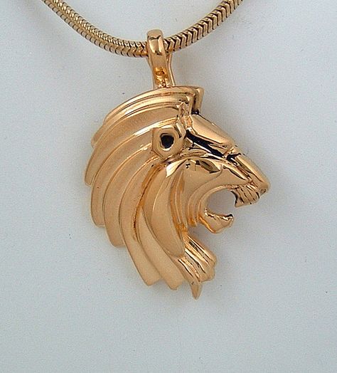 Lion Pendant Gold, Animal Jewelry Design, Lion Head Jewelry, Luxury Things, Gold Necklace For Men, Lion Jewelry, Lion Ring, Lion Pendant, Jewellery Design Sketches