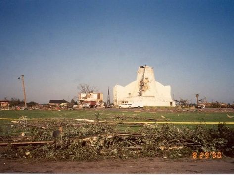 https://patch.com/illinois/plainfield/remembering-plainfield-tornado-its-30th-anniversary Wooly Worm Weather, Ohio Weather, Weather Memes, Illinois