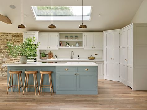 Open Plan Extension - Country - Kitchen - Hampshire - by Beckmann Architecture | Houzz UK Open Plan Extension, Slaked Lime, Country House Kitchen, Shaker Style Kitchen, Kitchen Colour, Interior Design Gallery, Open Plan Kitchen Living Room, Shaker Style Kitchens, House Extension Design