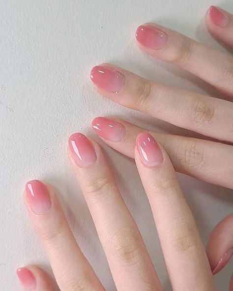 Cute Nails Pictures, Nails Design Simple, Simple Nail Design, Tulip Nails, Pastel Pink Nails, Nail Art Simple, Cute Short Nails, Nail Art Pictures, Hello Nails