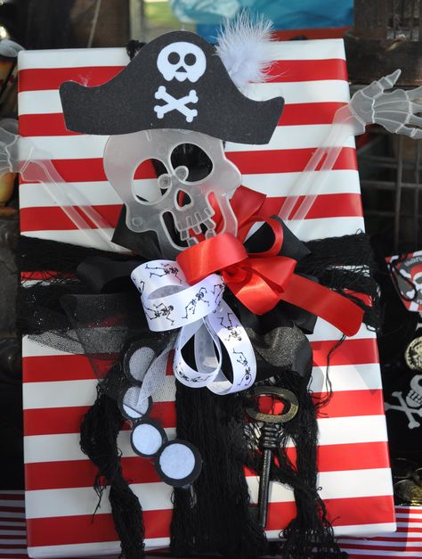 Pirate Gifts, Wrap Ideas, Pirate Birthday, The Pirate, Pirate Party, 4th Birthday, Gifts Ideas, 4th Of July Wreath, Cool Things To Make