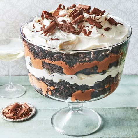 New Years Eve Dessert, Christmas Trifle, Brownie Trifle, Strawberry Trifle, Berry Trifle, Trifle Dish, Chocolate Trifle, Dessert For Two, Trifle Recipe