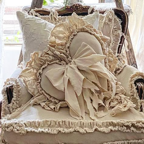 Jill (@dovesanddahlias) • Instagram photos and videos Shabby Chic Cushions Covers, Bow Pillows Tutorial, French Country Dining Room Table, Country Shabby Chic Decor, Romantic Pillow, Frilly Pillow Case, Embroidery Patterns Vintage Shabby Chic Embroidered Pillows, Bow Pillow, Shabby Chic Diy Projects