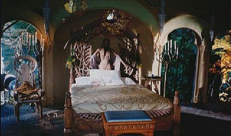 rivendell Bedroom | Frodo’s Rivendell Chamber Rivendell Bedroom, Lotr Bedroom, Elvish Architecture, Elven Bedroom, Earth Decor, Homely House, Round Bed, Fantasy Bedroom, Into The West