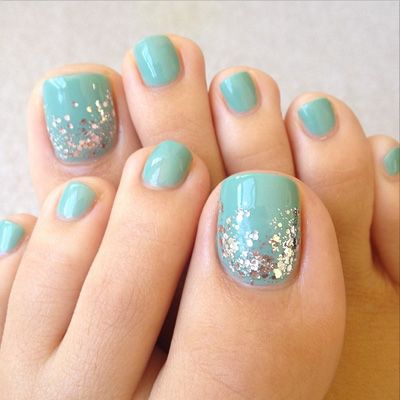 Pedicure Nail Art Ideas - Nail Art Inspiration for Toes - Good Housekeeping Pretty Pedicures, Summer Pedicure, Pretty Toe Nails, Cute Toe Nails, Summer Toe Nails, Pedicure Designs, Toe Nail Designs, Pedicure Nail Art, Toe Nail Art