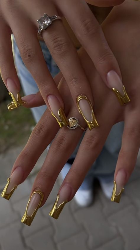 Gold Nails Acrylic Square, Gold Nails Acrylic, Nails Acrylic Square, Nail Parlour, Bright Nail Designs, Gold Acrylic Nails, Mens Nails, Hippie Nails, Fantasy Nails