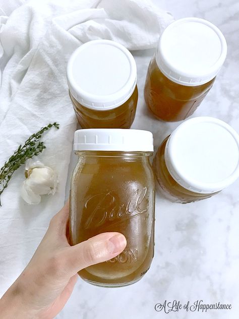 Making homemade vegetable broth from scraps is easy and full of health benefits. This gut healing broth is a perfect base for comforting soups and stews. The recipe is SCD (specific carbohydrate diet), Paleo, Whole30, vegetarian, vegan, keto, low carb, gluten free, grain free, dairy free, and soy free. Homemade Vegetable Broth, Apple Pie Moonshine, Vegetable Scraps, Turkey Broth, Specific Carbohydrate Diet, Moonshine Recipes, Comfort Soup, Vegetable Broth, Instant Pot Chicken