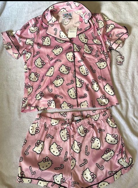 Hello Kitty Pjs, Johnsons Baby, Coquette Clothes, Pink Sanrio, Hello Kitty Merchandise, Kitty Clothes, Hello Kitty Rooms, Hello Kitty Clothes, Cute Pjs