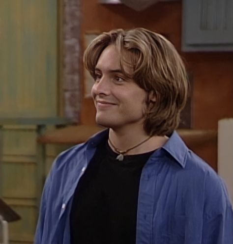 Eric Matthews Wallpaper, Jack Hunter Boy Meets World, Eric From Boy Meets World, Eric Matthews Icons, Eric Matthews Season 1, Will Friedle 90s, Eric Mathews, Eric Matthews Aesthetic, Eric Boy Meets World