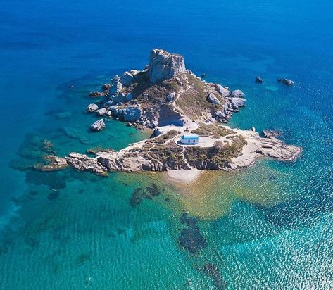 The Dodecanese: An island chain made for hopping | Discover Greece Dodecanese Islands, Greek Vacation, Karpathos, Island Hopping, Best Beaches, Boat Trips, Greek Islands, Rhodes, Hot Springs