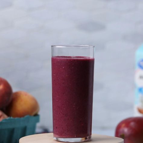 Smoothies: Almond Brothers Recipe by Tasty Fruit Smoothie With Almond Milk, Cherry Almond Smoothie, Berry Medley, Heathy Drinks, Acai Berry Smoothie, Roxberry Smoothies Recipes, Protein Packed Snacks, Tasty Recipes Videos, Coconut Chips