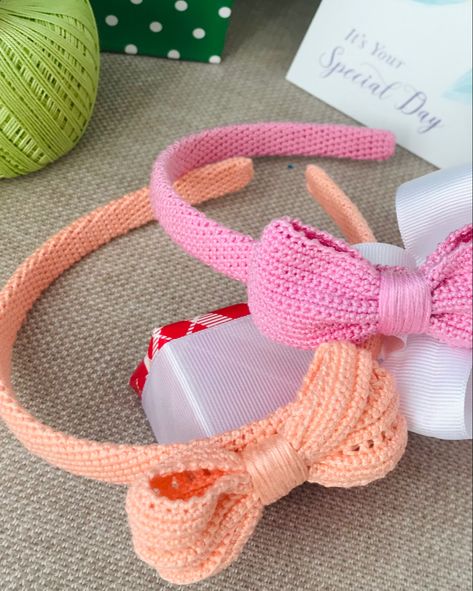 Crochet hair accessories