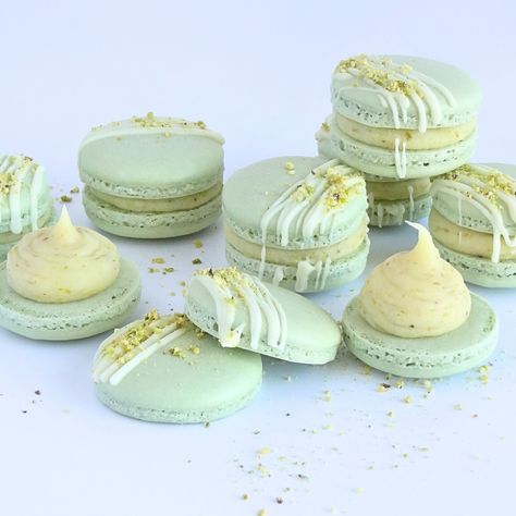 Pistachio French Macarons with Pistachio Ganache Pistachio Ganache, Cupcake Savvy, Pistachio Macaron, Raspberry Ganache, Elegant Cookies, Macaroon Recipes, White Chocolate Ganache, Small Food Processor, French Macarons