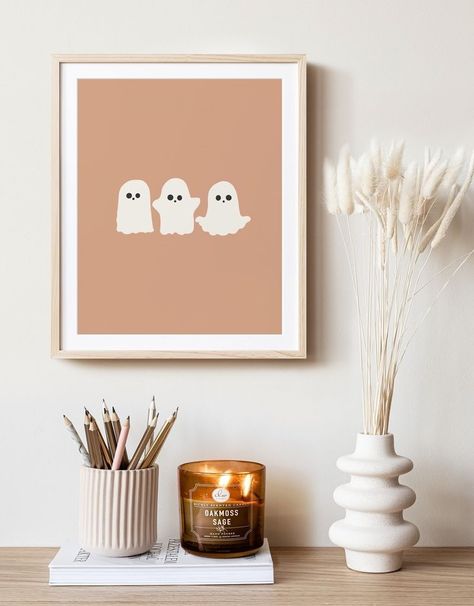 #halloweendecor #halloweenideas Cute Fall Halloween Decor, Cute Halloween House Decor, Easy Canvas Art Fall, Ghost Wall Art, Subtle Halloween Decor, Diy Fall Wall Decor, Neutral Autumn Decor, Halloween Decor Aesthetic, Fall Decor Aesthetic