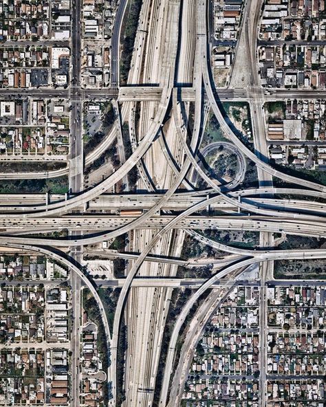 In Transit: Large-Scale Road Infrastructures Seen from Above | ArchDaily Infrastructure Architecture, Military Aesthetic, Scale Map, Mini Drawings, Public Spaces, Birds Eye View, Birds Eye, Top View, Public Space