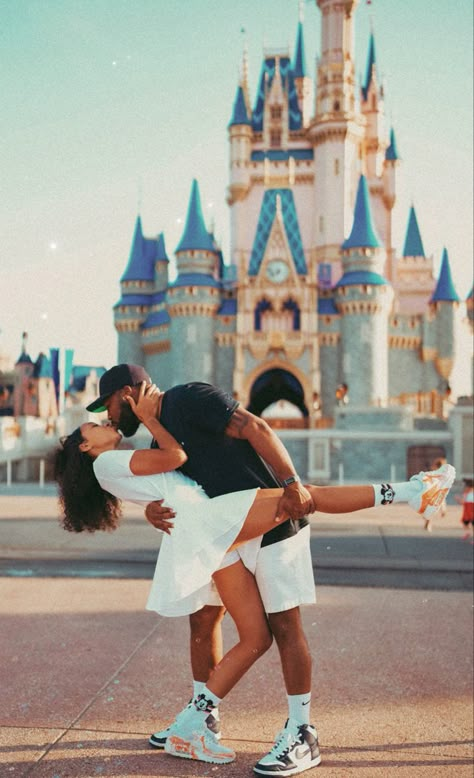 Walt Disney World couple pose in front of Disney Cinderella Castle Couple Pictures At Disney, Engagement Photos At Disney World, Disney Wedding Pictures, Disney Photopass Poses, Disney Couples Photoshoot, Couple Pics At Disney World, Disney Couple Goals, Disney Aesthetic Couple, Disney World Couple Photos