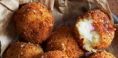 Cheesy Croquettes are classic for a reason—and a stellar use for mashed potatoes. Spaniard Food, Lobster Cakes, Beef Bites, Horseradish Dip, Creamy Horseradish, Ranch Sauce, Prepared Horseradish, Food Appetizers, Tater Tots