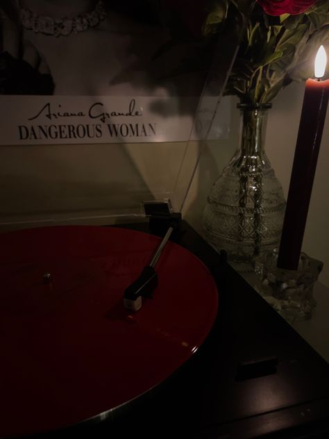 Vinyl Candle, Record Player Aesthetic, Royal Wallpaper, Vinyl Aesthetic, Ariana Grande Dangerous Woman, Loving Him Was Red, Dark Red Wallpaper, Wine Candles, Flowers Vase