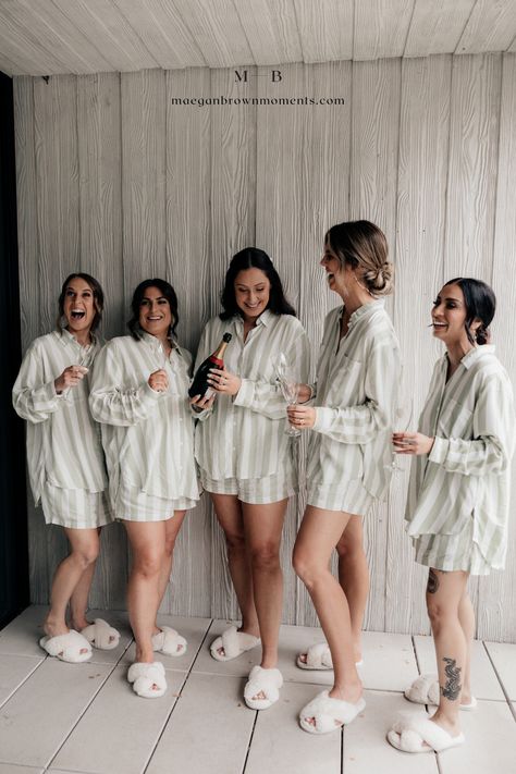 Lauren and her girls were so adorable in their matching Pyjama sets and fluffy slippers. Rather than matching bridesmaids gowns why not try a cute pyjama set too when you're getting ready on your wedding day! Matching Getting Ready Outfits, Unique Bride Getting Ready Outfit, Wedding Getting Ready Outfit Bridesmaid, Bridesmaids Matching Pjs, Bridal Party Outfits Getting Ready Fall, Winter Getting Ready Outfits Wedding, Getting Ready Wedding Photos Bridesmaids Pajamas, Bridesmaids Pajama Set, Bridesmaid Getting Ready Outfit Fall