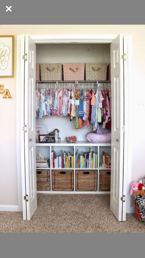 Kids Bedroom Organization, Organized Closet, Bedroom Closet Storage, Awesome Mom, Gold Nursery, Nursery Closet, Kids Closet Organization, Baby Closet, Kid Closet