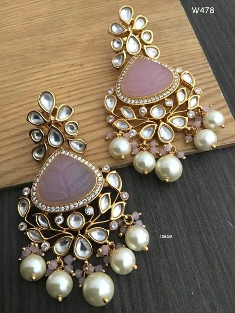 Fancy Earrings Classy, New Earrings Designs Gold, Gold Earring Design For Women, New Earrings Designs, Earring Designs Gold, Earrings Gold Design, Gold Earring Stack, Sabyasachi Necklace, Latest Gold Earrings