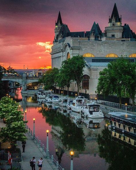 Ottawa | Travel community on Instagram: “Here is one of our beautiful sunsets from earlier this summer. 🌇 📷Photo by @elcyphotos ✨ ✈️😉Mark your photo with tag #ottawasworld and…” Ottawa Travel, Life Plan, Beautiful Sunset, Ottawa, Your Photo, In Summer, This Summer, House Styles, Travel