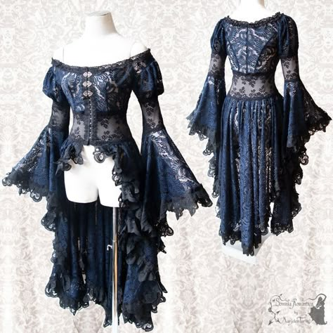 Blue Gothic Outfit, Dark Siren Core Outfits, Dark Siren Outfit, Tyra Core, Blue Goth Outfits, Blue Grunge Outfit, Siren Core Outfits, Enhypen Fits, Siren Clothes