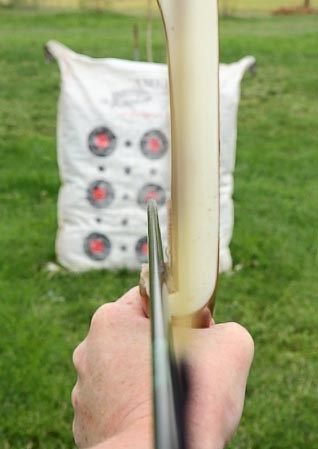 Archery For Beginners, Bow Hunting Tips, Archery Lessons, Archery Training, Archery Tips, Compound Bows, Tactical Solutions, Bushcraft Kit, Recurve Bows