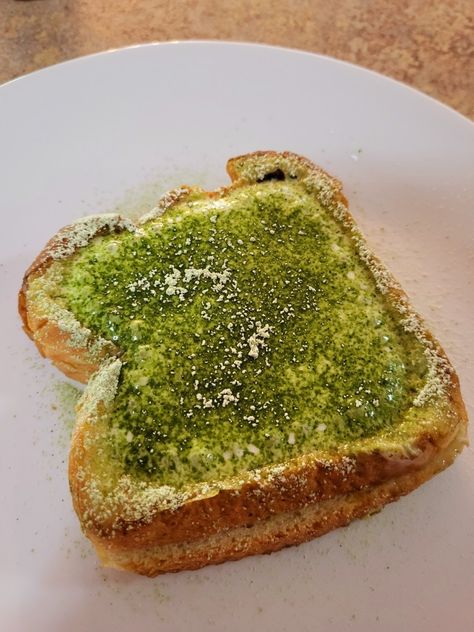 Lava Toast, Slime Ideas, Honey Toast, Toast Bread, Avocado Toast, Slime, Matcha, Cake Recipes, Avocado