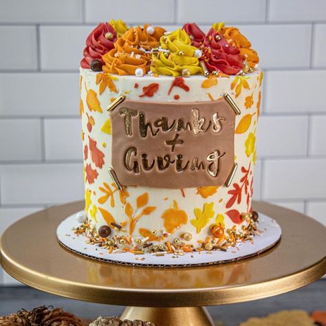 Diy Thanksgiving Cake, Turkey Cakes, Thanksgiving Cake Ideas, Thanksgiving Desserts Cake, Turkey Cake, Thanksgiving Cake, Thanksgiving Cornucopia, Thanksgiving Cakes, House Cake