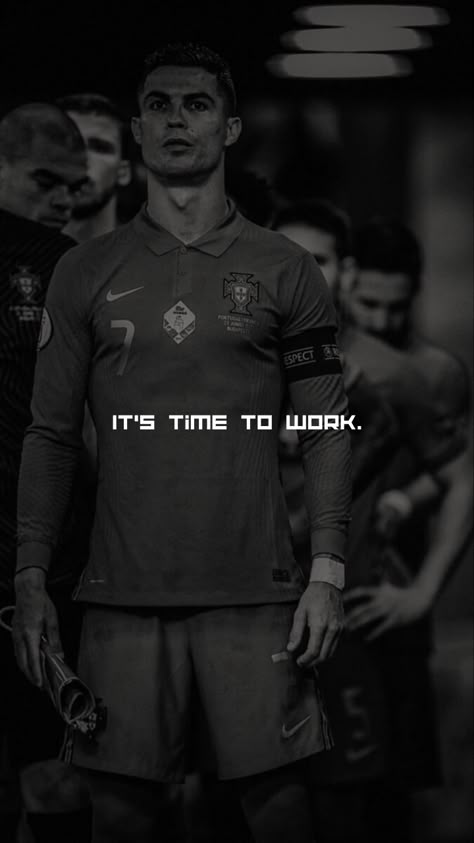 Ronaldo Motivation Wallpaper, Men Mentality, Christiano Ronaldo Quotes, Mentality Wallpaper, Cristiano Ronaldo Motivation, Cr7 Quotes, Inspirational Football Quotes, Back Workout Men, Cristiano Ronaldo Young