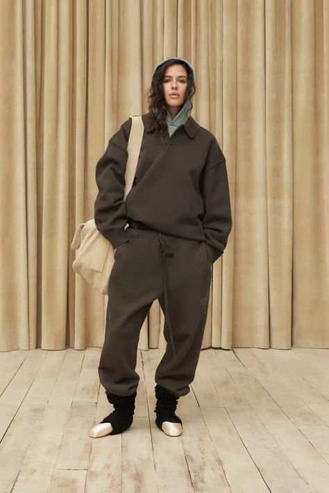 Minimal Streetwear, Beige Skirt, Yellow Pants, Fear Of God Essentials, March 8, 2023 Collection, Fear Of God, Classic Jeans, Wardrobe Basics