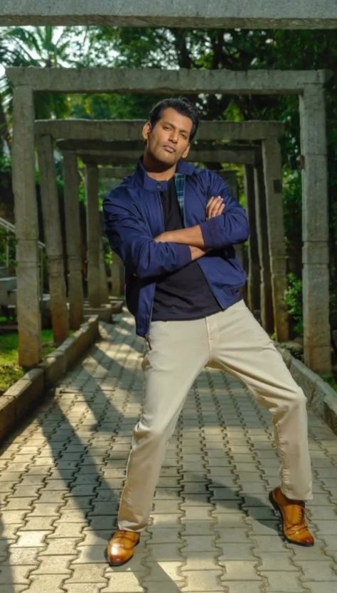 https://www.theman.in/fashion/laththi-actor-vishal-fashion-tips-for-men-its-all-about-looking-and-feeling-good.html Vishal Actor, Actor Vishal, Man Magazine, Actor Picture, Male Magazine, In Fashion, The Man, Art Drawings, Actors