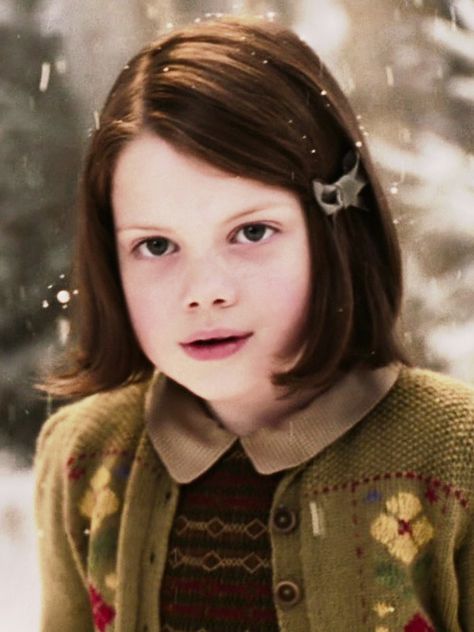 Lucy-The Chronicles of Narnia The Pevensies, Narnia Lucy, Narnia Movies, Lucy Pevensie, Narnia 3, Georgie Henley, The Chronicles Of Narnia, Prince Caspian, Cs Lewis