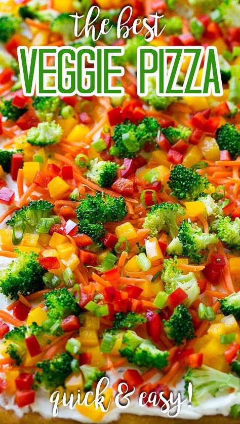 This veggie pizza is a crispy crescent roll crust topped with ranch flavored cream cheese and crunchy colorful vegetables. Cold Vegetable Pizza, Vegetarian Pizza Toppings, Crescent Roll Veggie Pizza, Cold Veggie Pizza, Flavored Cream Cheese, Vegetable Pizza Recipes, Crescent Roll Crust, Veggie Pizza Recipe, Crescent Roll Pizza