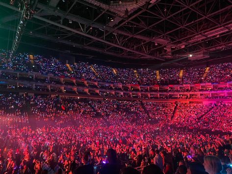 Music| concert| aesthetic| coldplay| capital| jingle bell ball| crowd| photography| music photography Music Concert Aesthetic, Crowd Photography, Jingle Bell Ball, Ball Aesthetic, Photography Music, Concert Aesthetic, Tate Mcrae, Jingle Bell, Music Concert